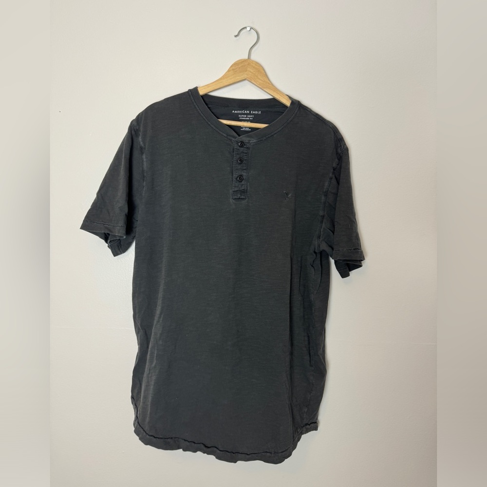 American eagle Henley Tee